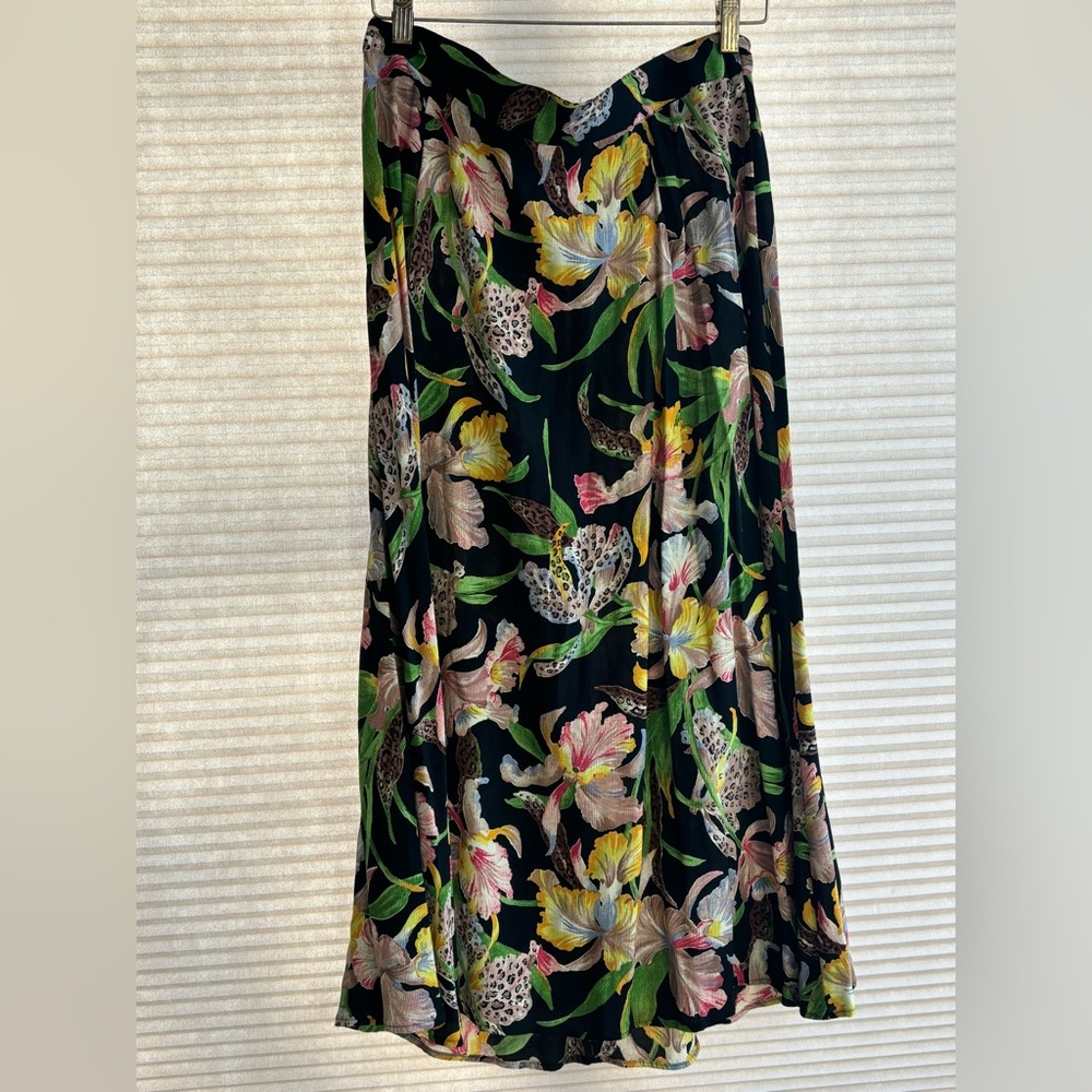 August  Max Woman Vintage Black Floral Animal Print Maxi Skirt